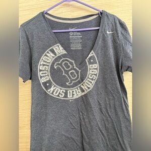 Nike Heather Gray T-Shirt